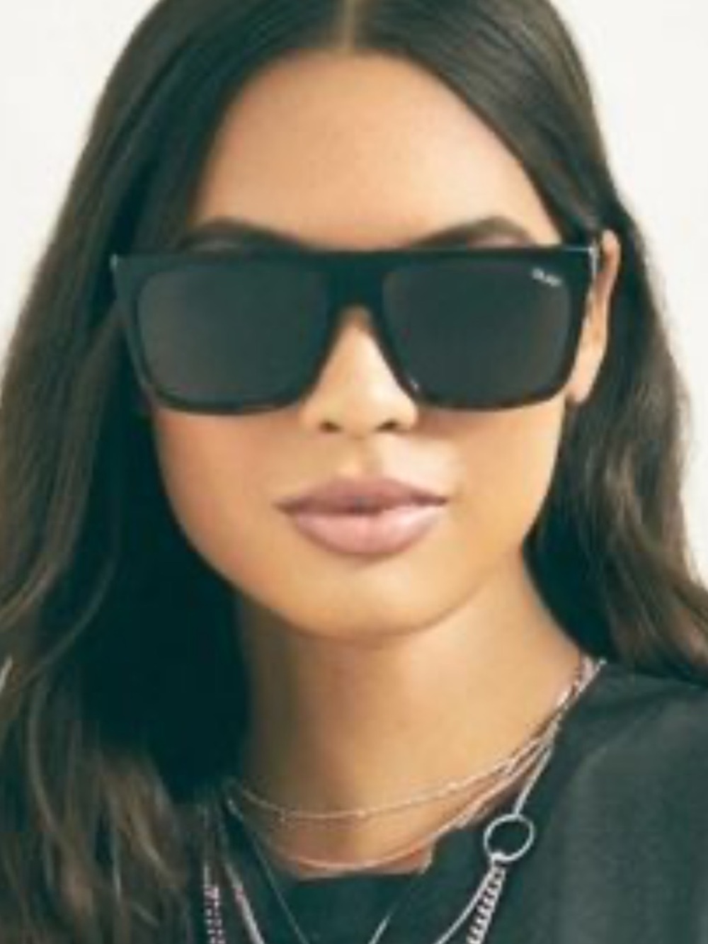 Quay Australia Matte Black Rectangular Sunnies - Picture 7 of 10